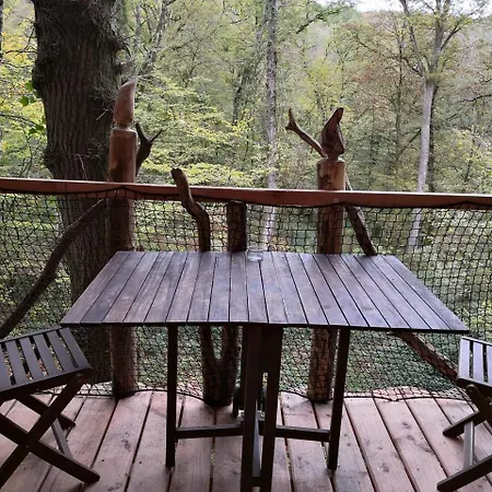 L'arbre A * Guyonvelle