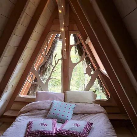 Kır Evi L'arbre A *